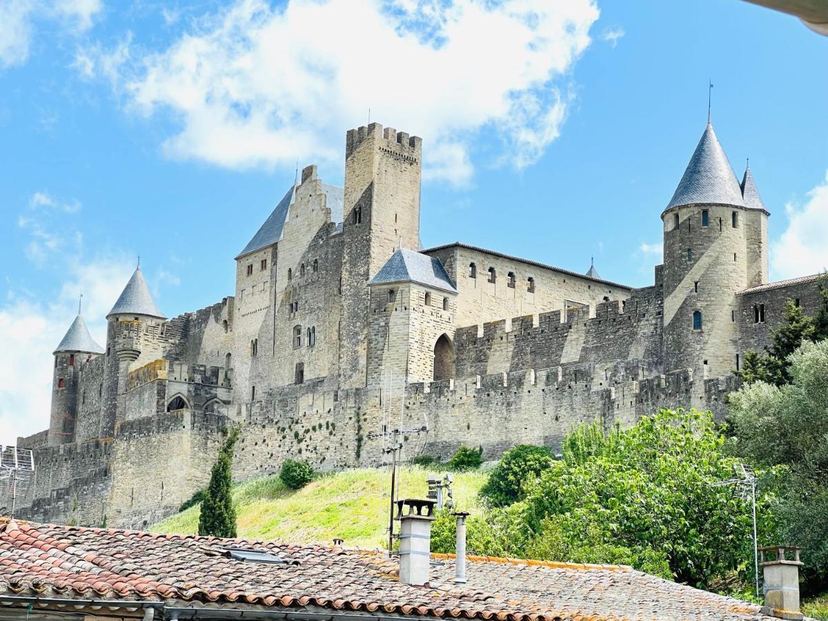La Maison De La Tour Pinte Carcassonne Bagian luar foto